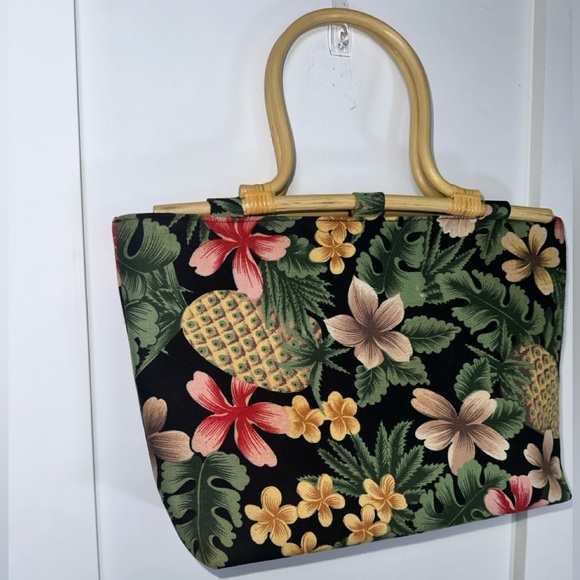 Vintage Hawaiian Black and Green Tropical Floral Tote with Handles - Picture 3 of 12